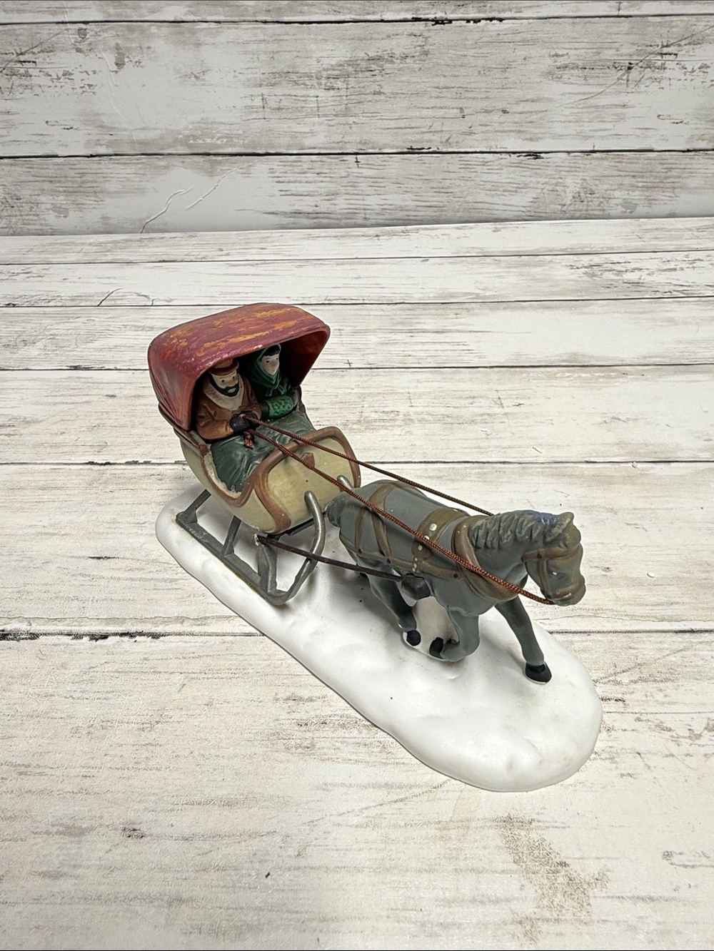 DEPT 56 Heritage Village ONE HORSE OPEN SLEIGH Porcelain Christmas Accessories